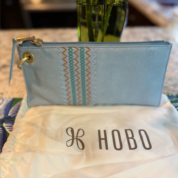 NEW HOBO Vida Buffed Leather Zig Zag Wristlet Clutch In Sky Blue - Picture 1 of 16